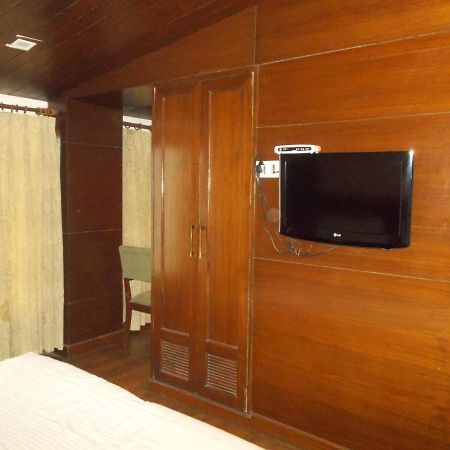 The Imperial Square Hotel Mussoorie Ngoại thất bức ảnh